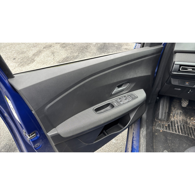 DACIA SANDERO 3 1.0i - 12V SCE 65 Photo n°10