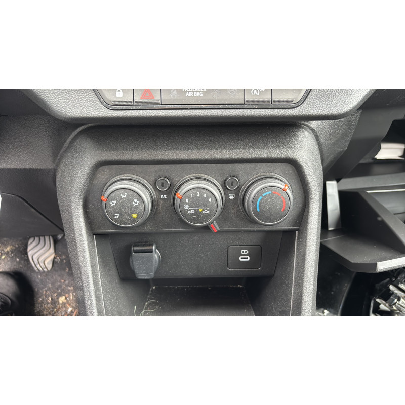 DACIA SANDERO 3 1.0i - 12V SCE 65 Photo n°19