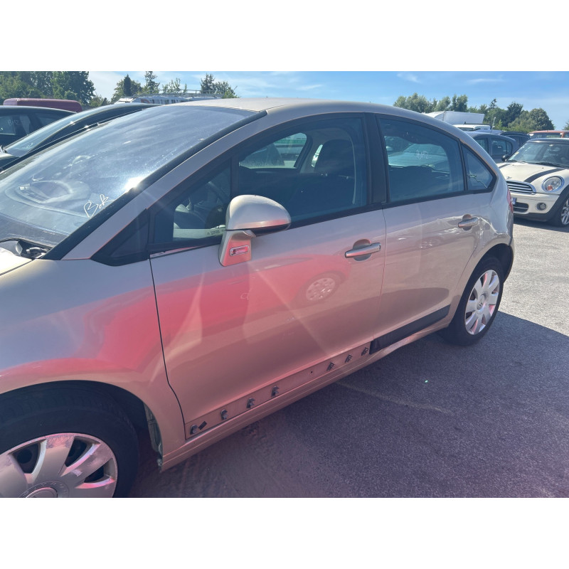 CITROEN C4 1 PHASE 1 1.6i - 16V Photo n°10
