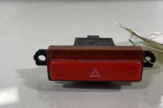 Bouton de warning HONDA FR-V Photo n°1