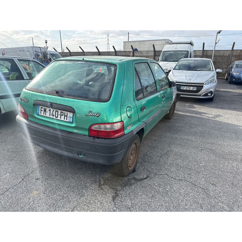 Bouton de warning CITROEN SAXO Photo n°6