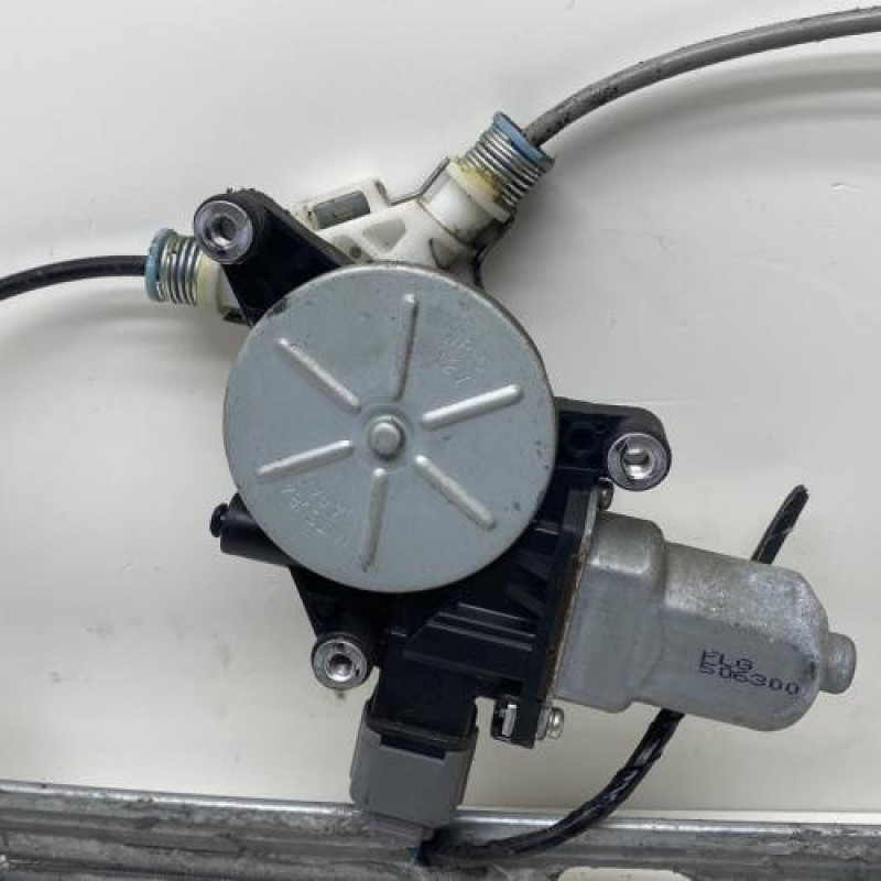 Leve vitre electrique avant gauche HONDA FR-V Photo n°3