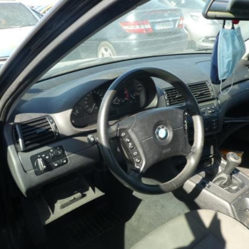 Compresseur clim BMW SERIE 3 E46 Photo n°10
