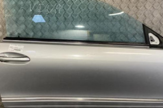 Porte avant droit MERCEDES CLASSE CLK 209 Photo n°1