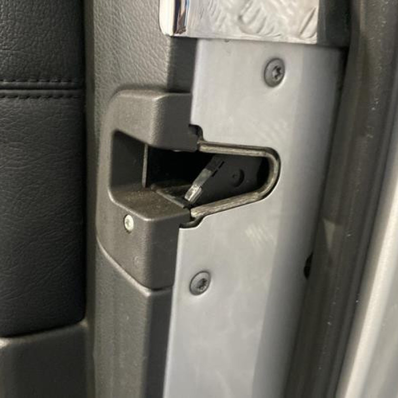 Porte avant droit MERCEDES CLASSE CLK 209 Photo n°8