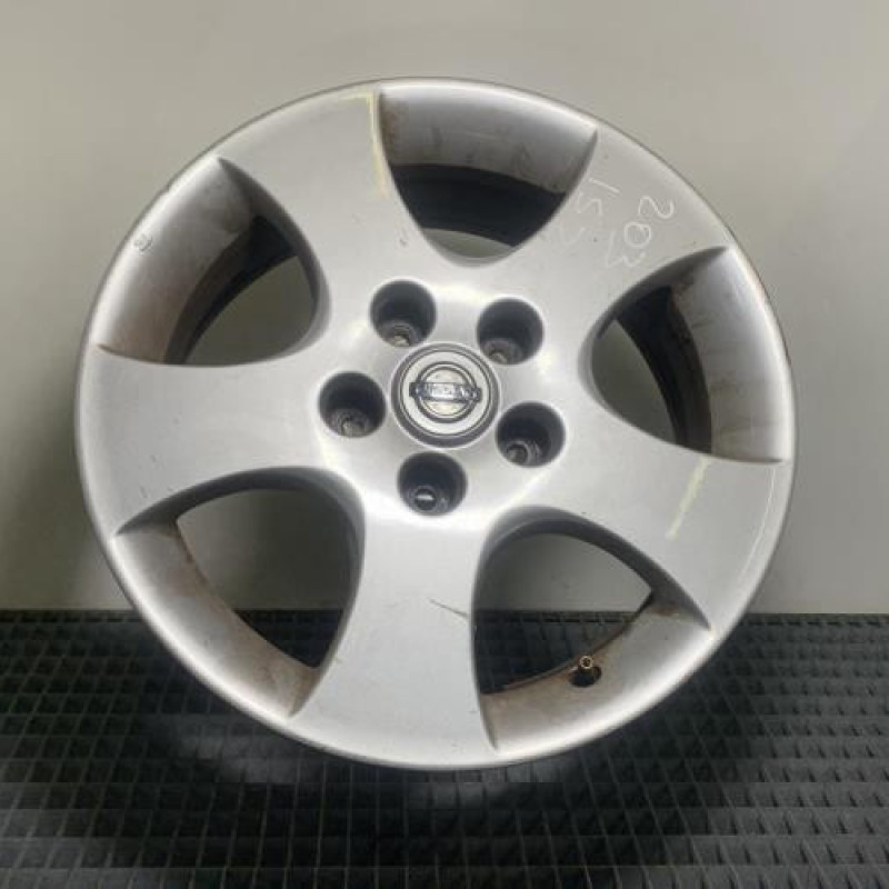 Jante NISSAN PRIMERA 4 Photo n°1