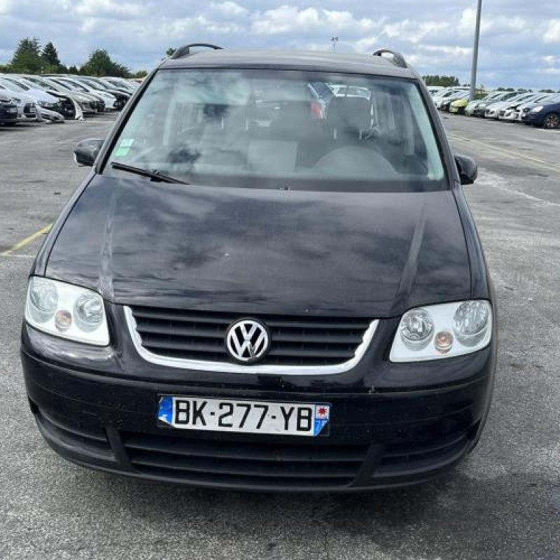 Moteur essuie glace arriere VOLKSWAGEN TOURAN 1 Photo n°3