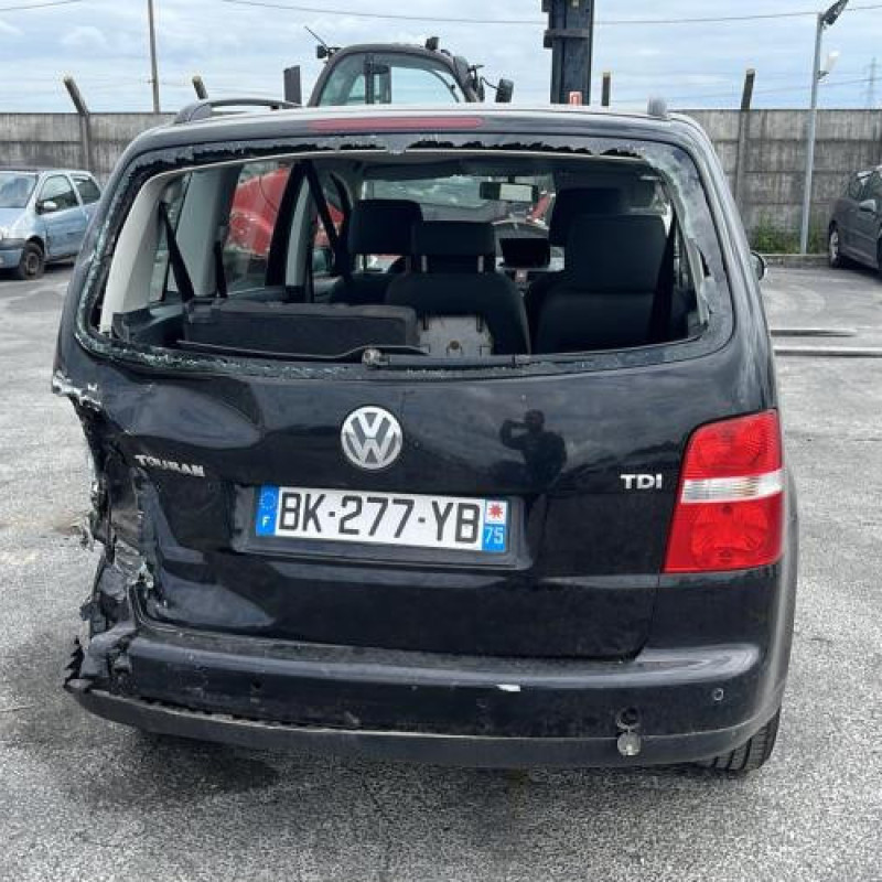 Moteur essuie glace arriere VOLKSWAGEN TOURAN 1 Photo n°6
