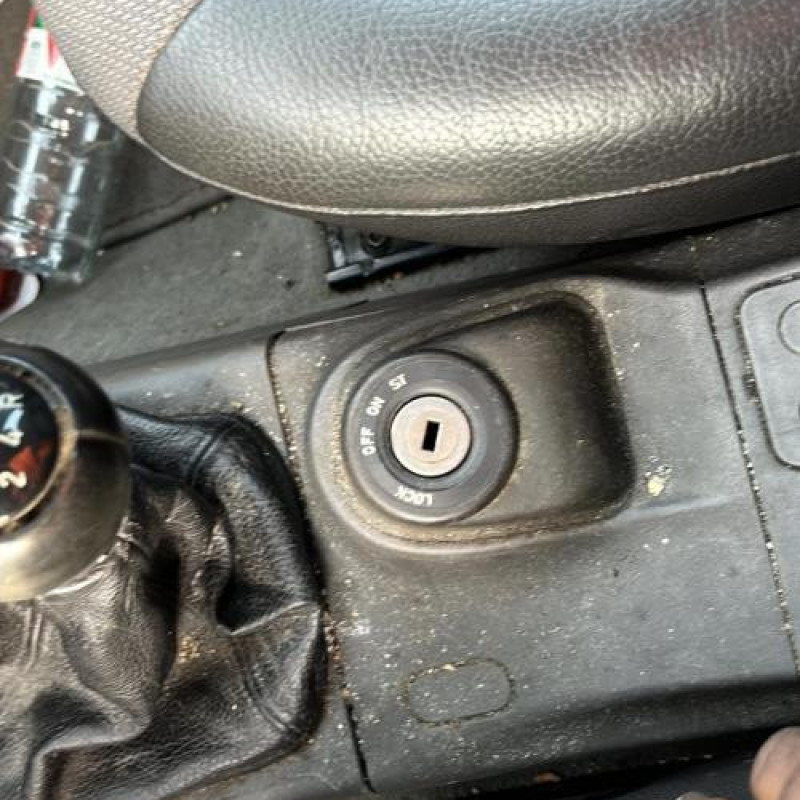 Leve vitre electrique arriere gauche SAAB 9.3 1 Photo n°17