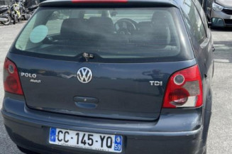 Poignee porte avant droit VOLKSWAGEN POLO 4