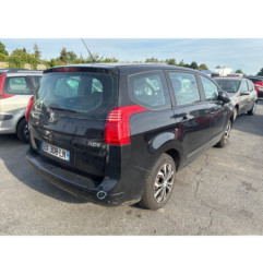 Arret de porte avant gauche PEUGEOT 5008 1