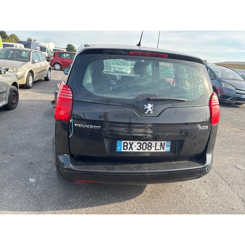 Arret de porte avant gauche PEUGEOT 5008 1 Photo n°5