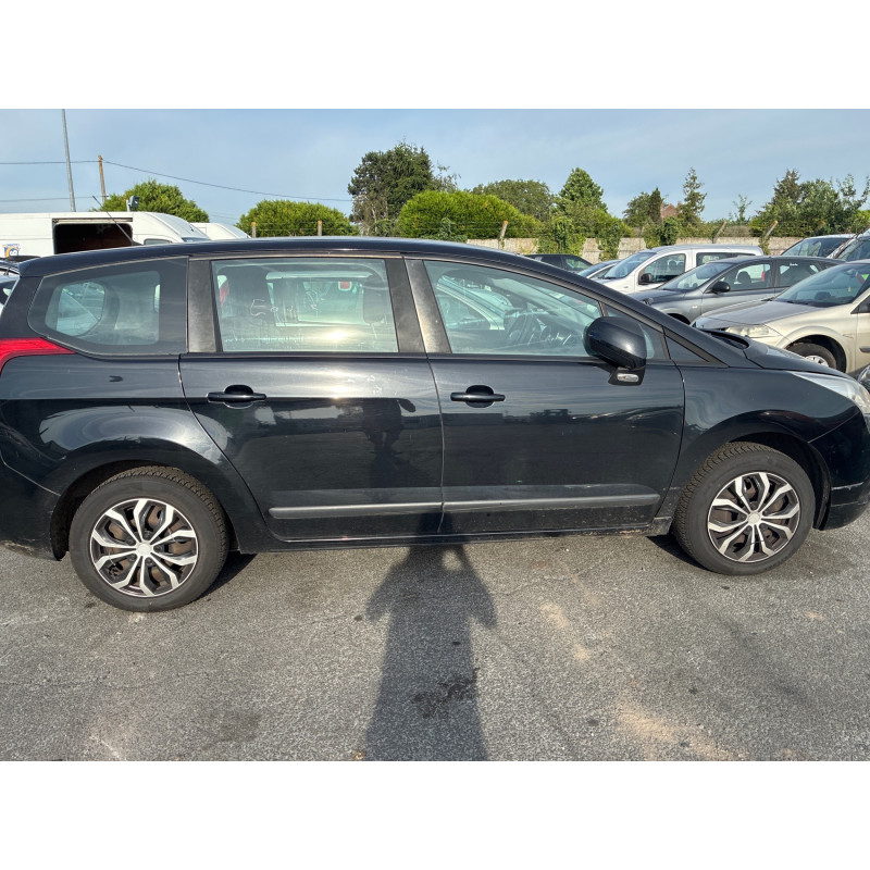 Arret de porte avant gauche PEUGEOT 5008 1 Photo n°6