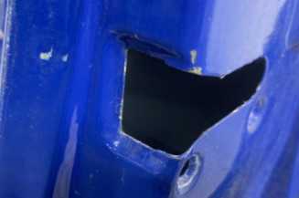 Porte avant droit PEUGEOT 106