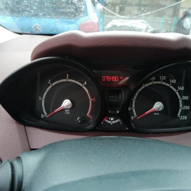 Interrupteur de leve vitre avant gauche FORD FIESTA 6 Photo n°9