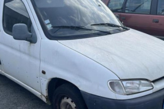 Serrure avant droit PEUGEOT PARTNER 1