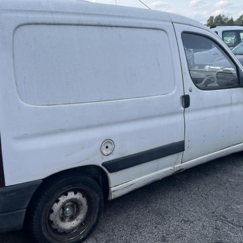 Serrure avant droit PEUGEOT PARTNER 1 Photo n°6