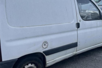 Serrure avant gauche PEUGEOT PARTNER 1