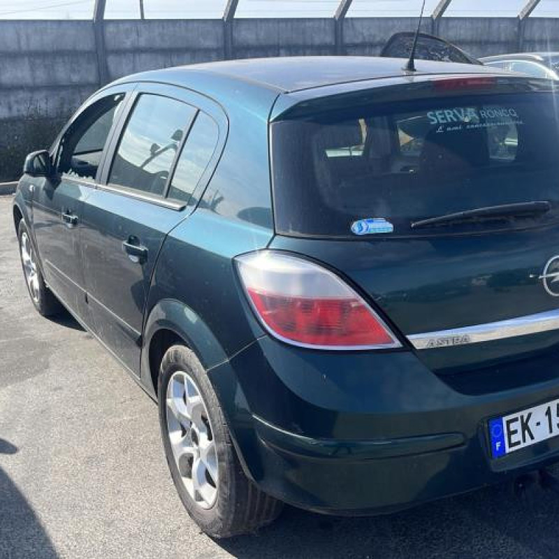 Feu arriere principal droit (feux) OPEL ASTRA H Photo n°8