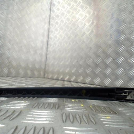 Bras essuie glace arriere PEUGEOT 207