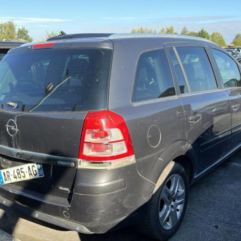 Vitre avant droit OPEL ZAFIRA B Photo n°10