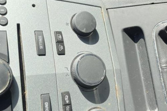 Vitre avant droit OPEL ZAFIRA B