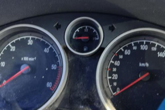 Vitre avant droit OPEL ZAFIRA B
