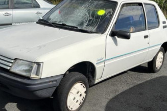 Pedale d'accelerateur PEUGEOT 205