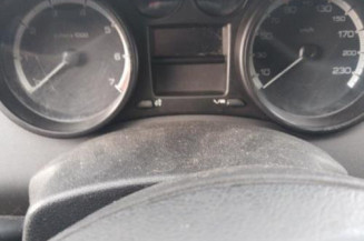 Pretensionneur de ceinture avant droit PEUGEOT 308 1