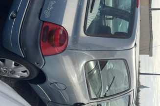 Interrupteur de leve vitre avant gauche RENAULT TWINGO 1