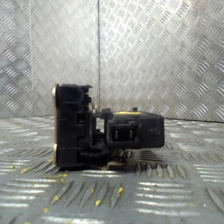 Serrure avant droit RENAULT CLIO 1