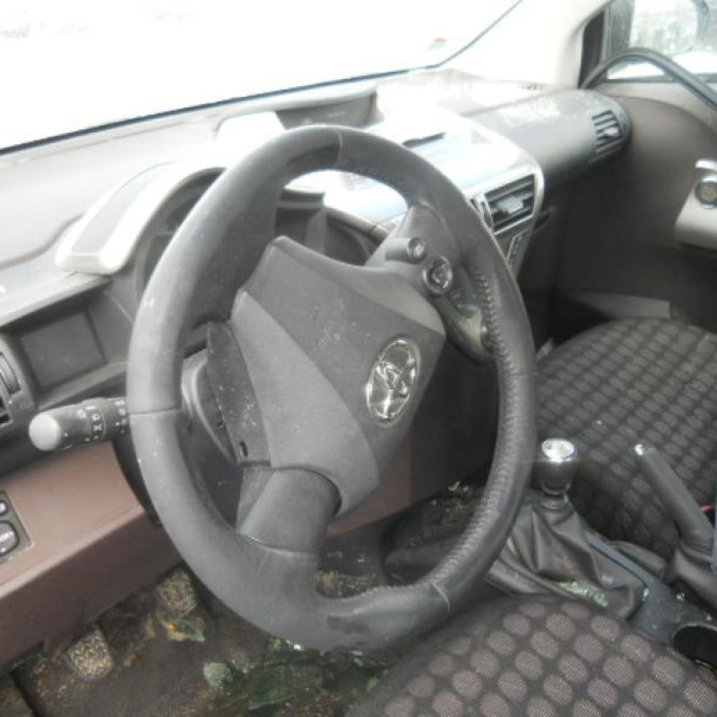 Bloc ABS (freins anti-blocage) TOYOTA IQ Photo n°8