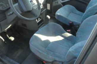Pretensionneur de ceinture avant gauche RENAULT ESPACE 2