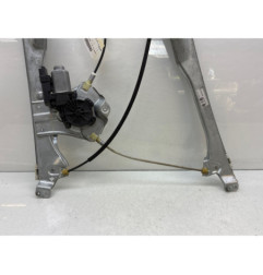 Leve vitre electrique avant gauche RENAULT CLIO 3 Photo n°1