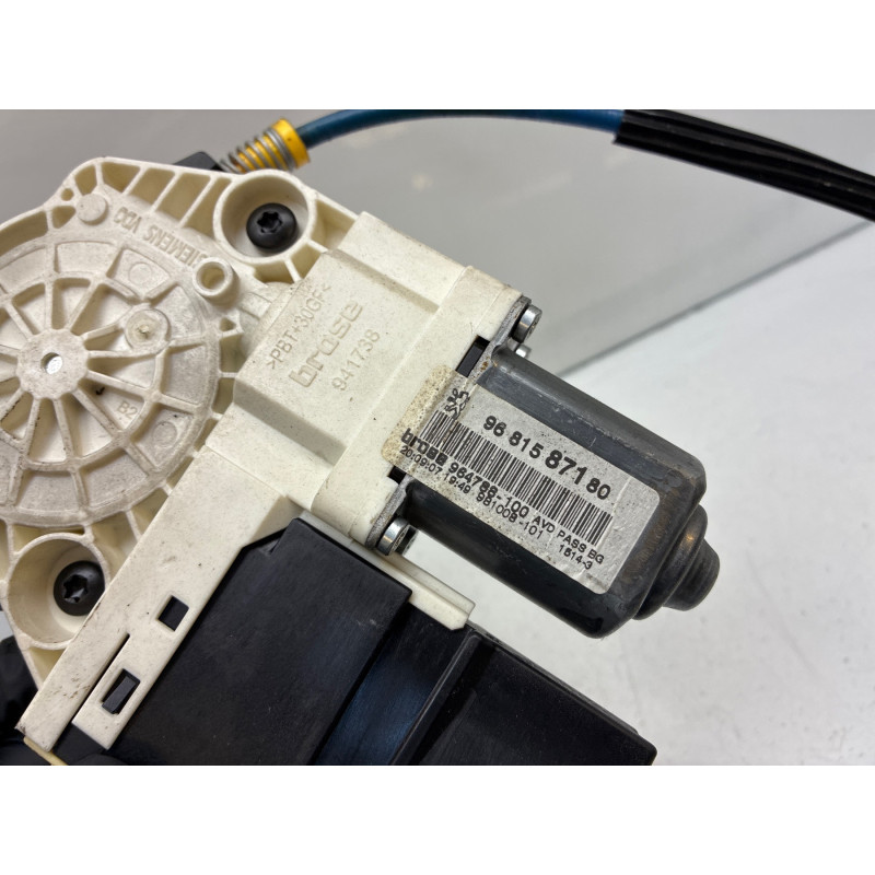 Leve vitre electrique avant droit PEUGEOT 307 Photo n°3