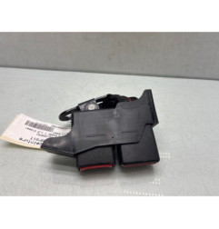Attache ceinture arriere droit RENAULT CLIO 3