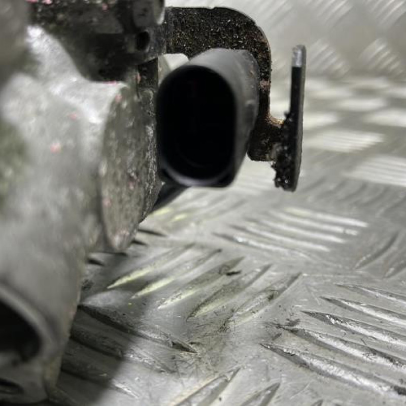 Compresseur clim SEAT IBIZA 3 Photo n°4