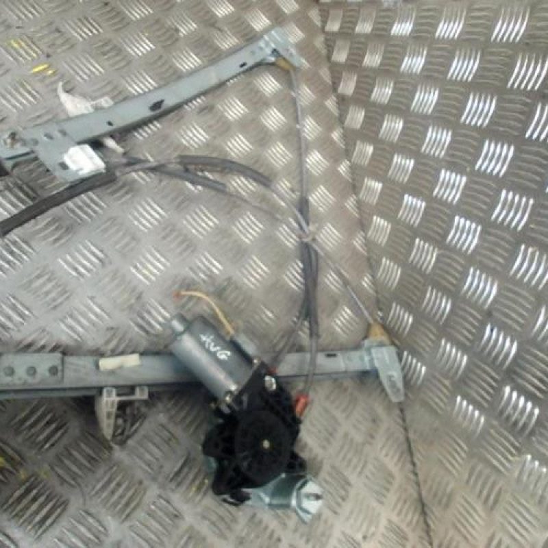 Leve vitre electrique avant gauche CITROEN XSARA Photo n°2