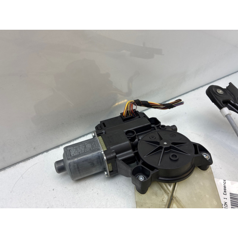 Leve vitre electrique avant gauche VOLKSWAGEN POLO 5 Photo n°4