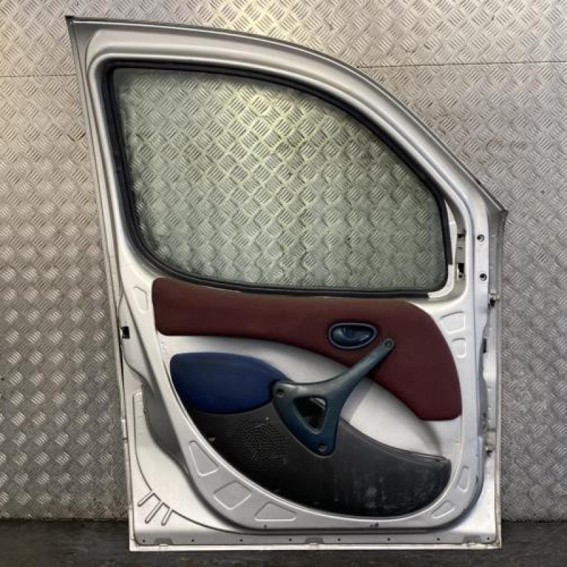 Porte avant gauche FIAT DOBLO 1 Photo n°3