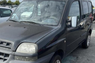 Porte de coffre droit FIAT DOBLO 1