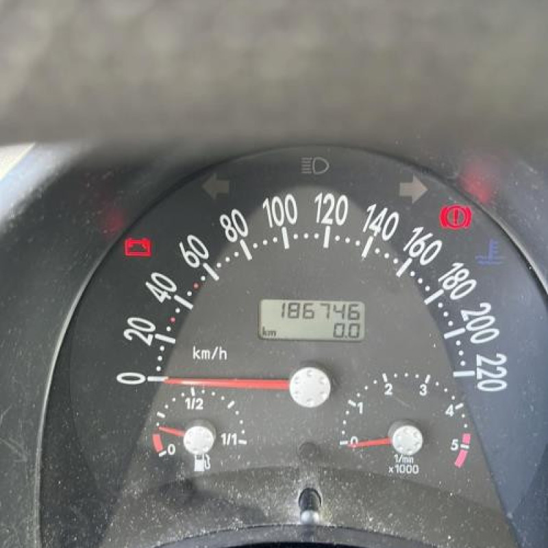 Pretensionneur de ceinture avant gauche VOLKSWAGEN NEW BEETLE 1 Photo n°4