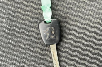 Leve vitre electrique avant droit PEUGEOT 207