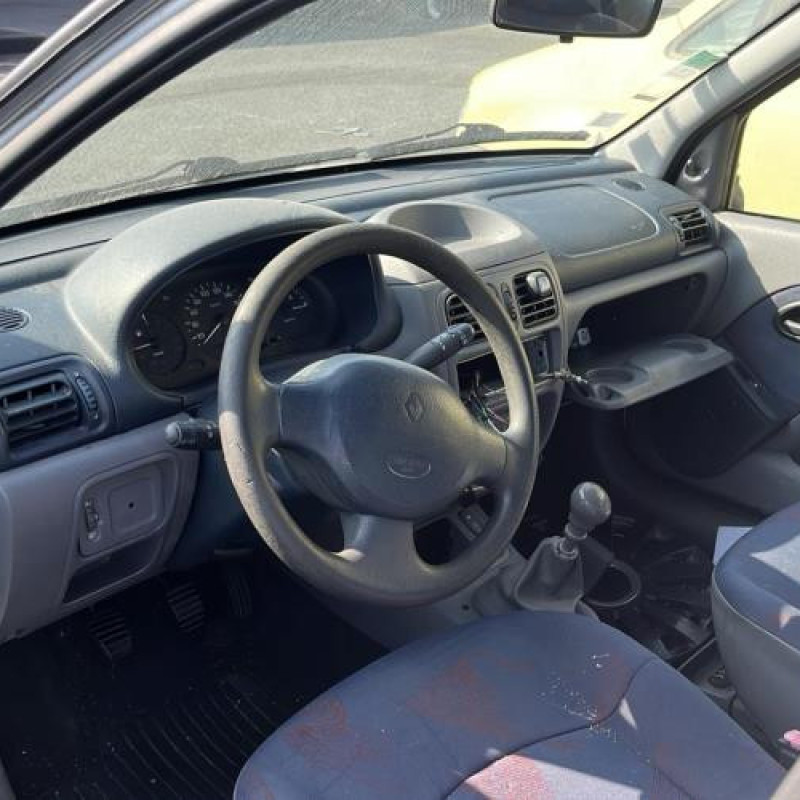 Interrupteur de leve vitre avant gauche RENAULT CLIO 2 Photo n°9