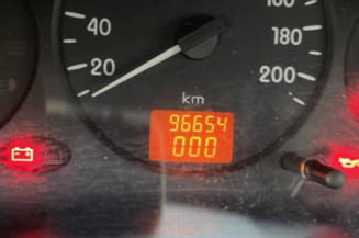 Interrupteur de leve vitre avant gauche RENAULT CLIO 2