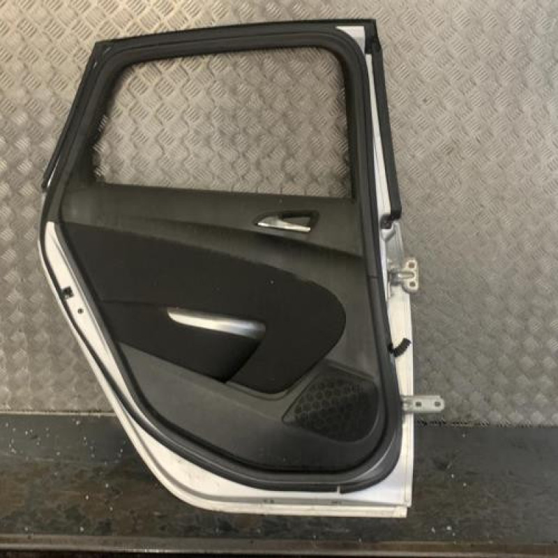 Porte arriere gauche OPEL ASTRA J Photo n°6