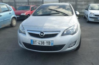 Traverse superieure OPEL ASTRA J