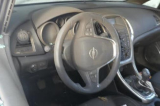 Traverse superieure OPEL ASTRA J