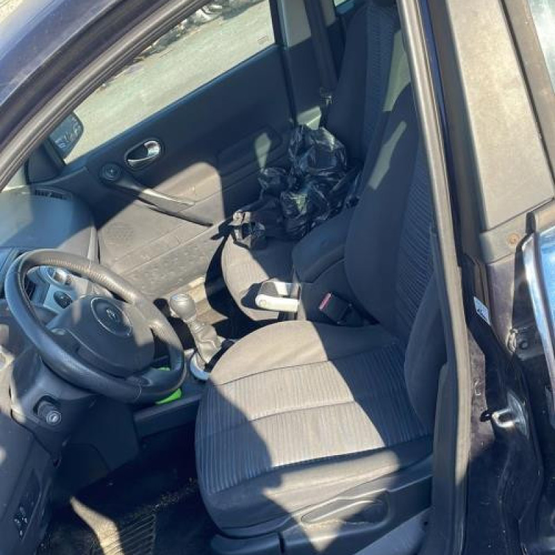 Porte avant droit RENAULT MEGANE 2 Photo n°11