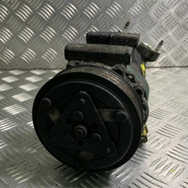 Compresseur clim CITROEN C3 1 Photo n°2